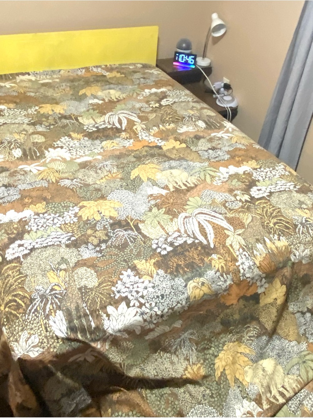 Vintage Burlington Safari Jungle Queen Size Flat Sheet